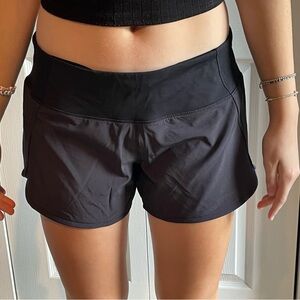 lululemon size 6 black shorts